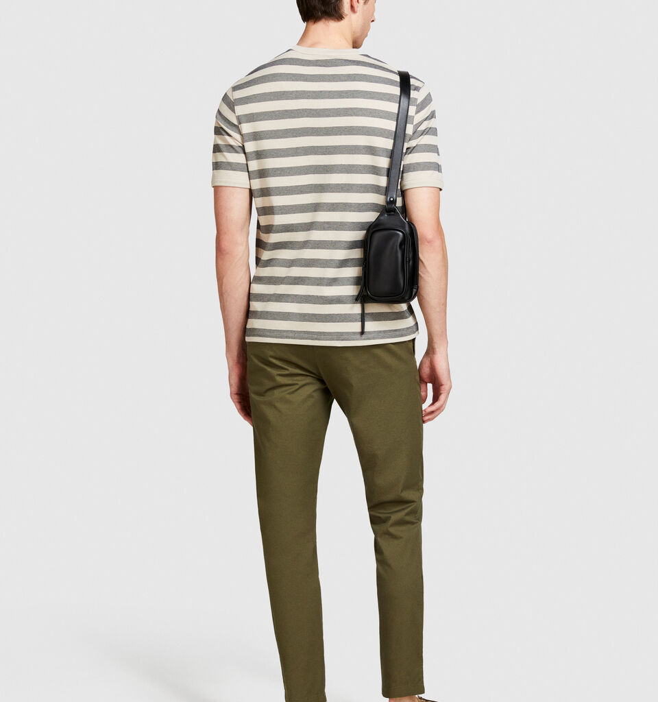 T-shirt with pocket - men's short sleeve t-shirts - Multi-color | Sisley image number 3